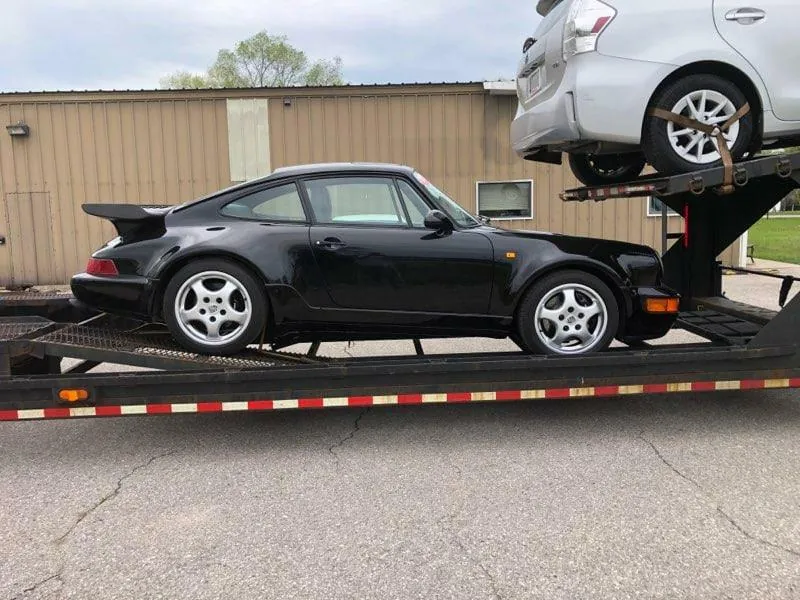 A sports car bought from the American market